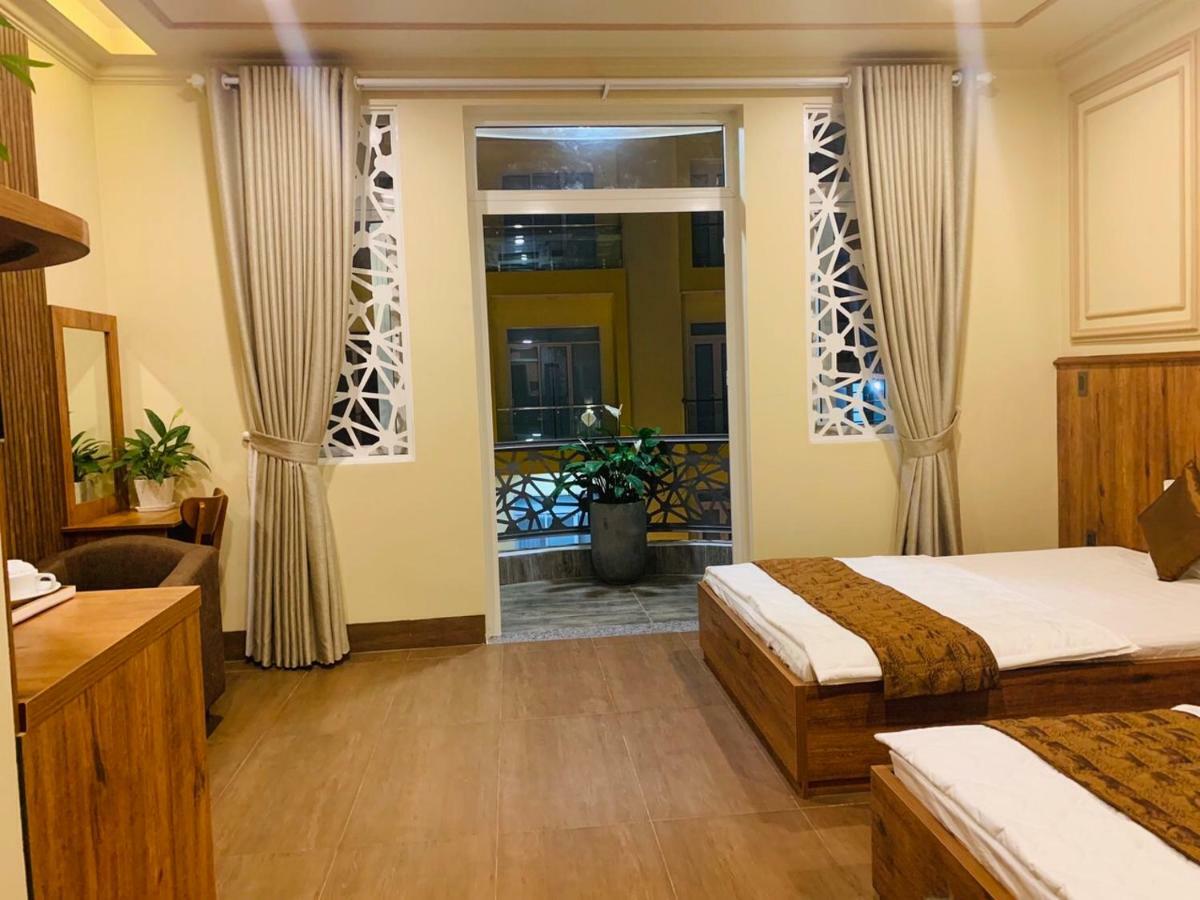 10H Hotel Ho Chi Minh City Exterior photo